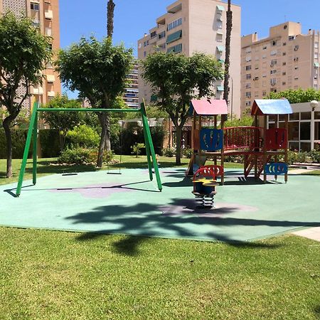 Precioso Apartamento En Urbanizacion Junto Al Mar. Alicante Exterior foto